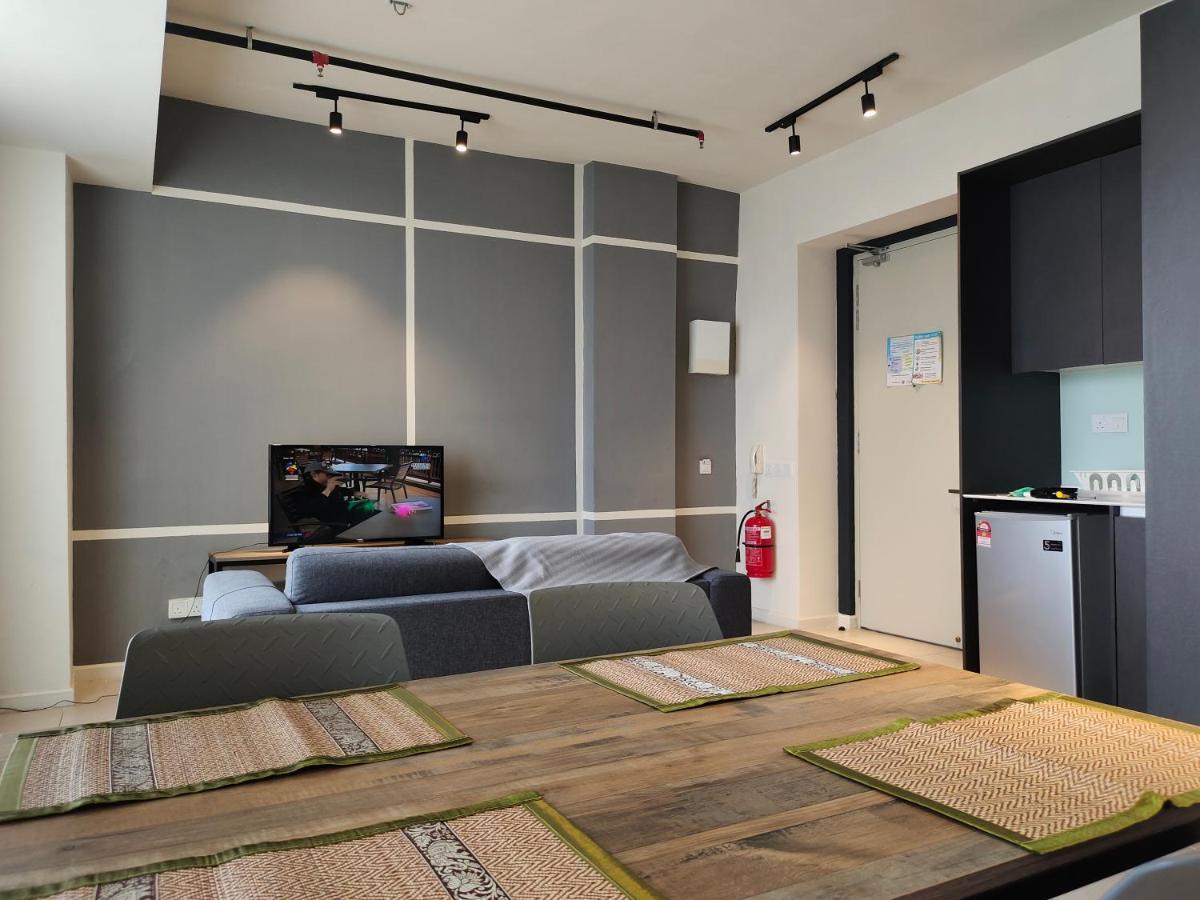 Tamarind Square By Idealhub